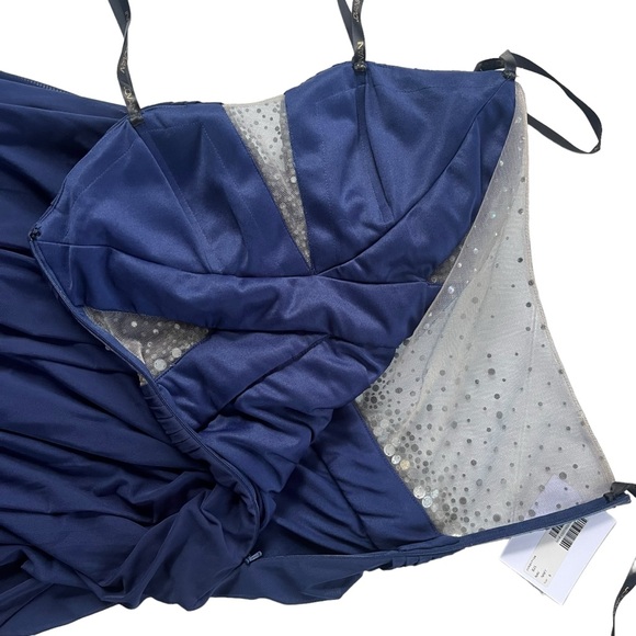 JVN By JOVANI Women’s 8 Navy Rhinestones Ruched Strapless Empire Gown #JVN21713A - Picture 11 of 16